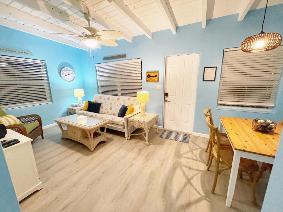 Cozy Canaveral *