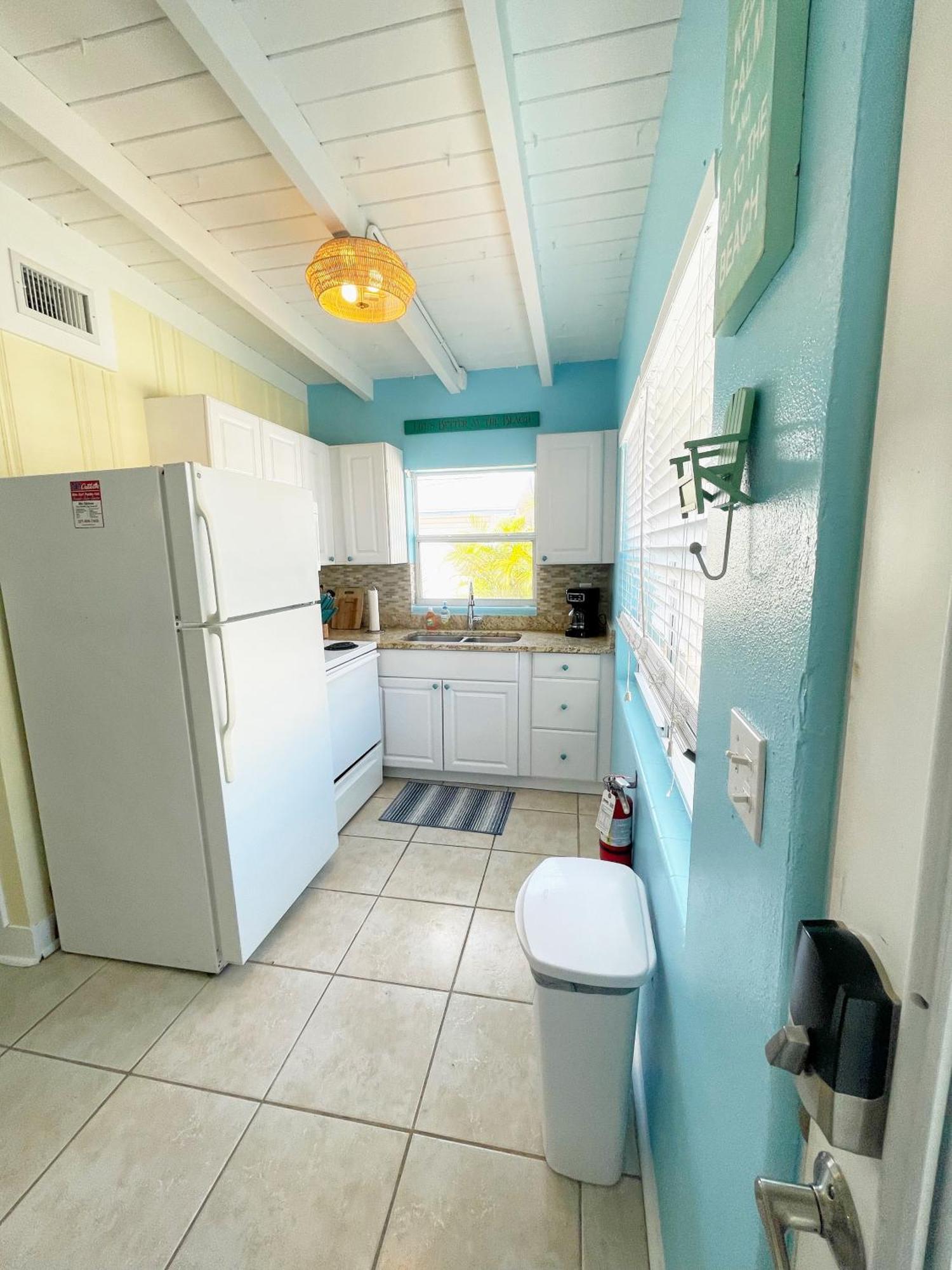 Cozy Canaveral Cap Carnaveral